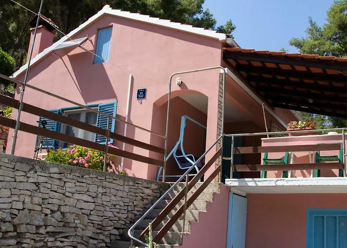 Modern Robinson Veli Bare Nyaraló Vela Luka